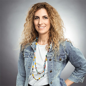 ענבר בן צבי