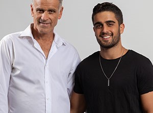 שלו אטון - חברה
