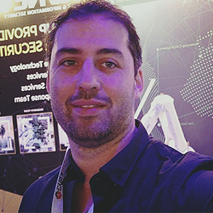 עודד מקובקי