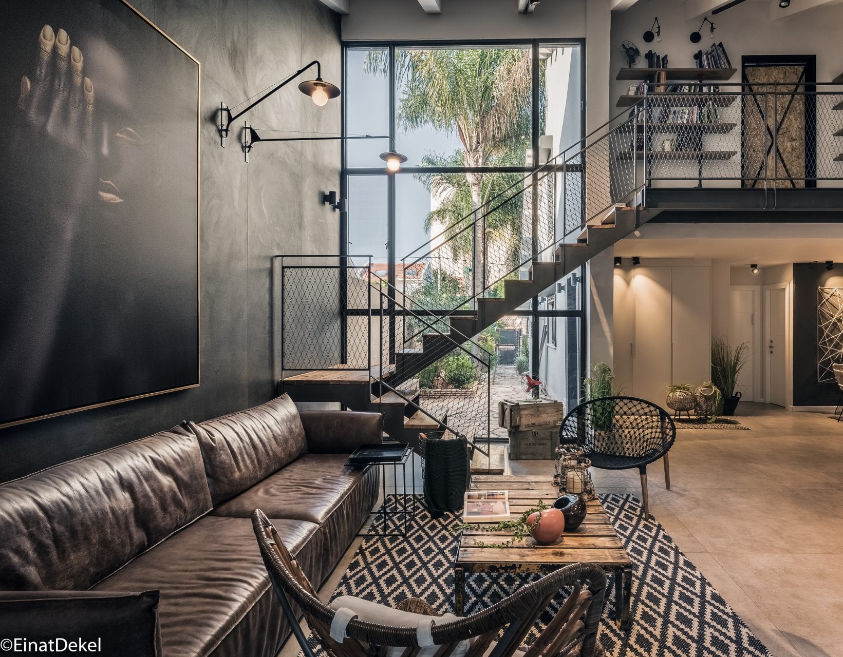 SM HOUSE