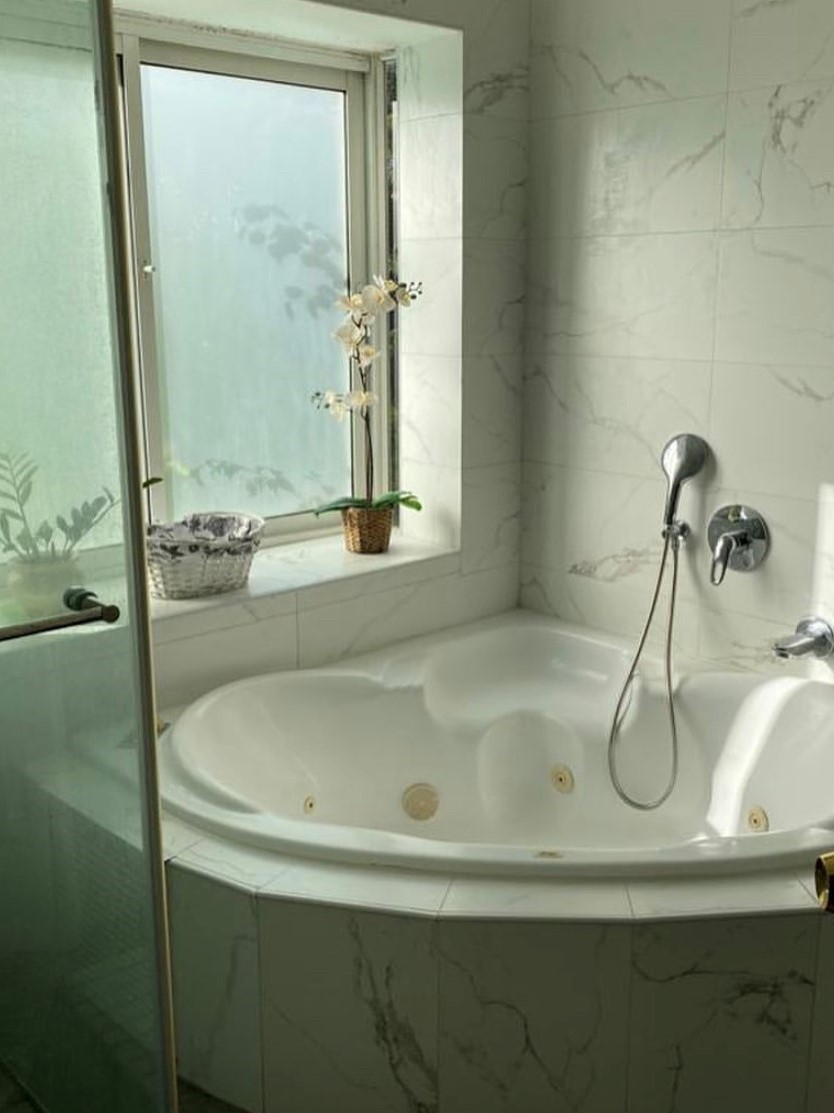 חדר רחצה - פרויקט בהוד השרון