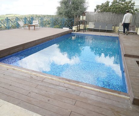 עיצוב, תכנון וייצור שערים חשמליים, גדרות, מעקות ופרגולות מאלומיניום ועץ