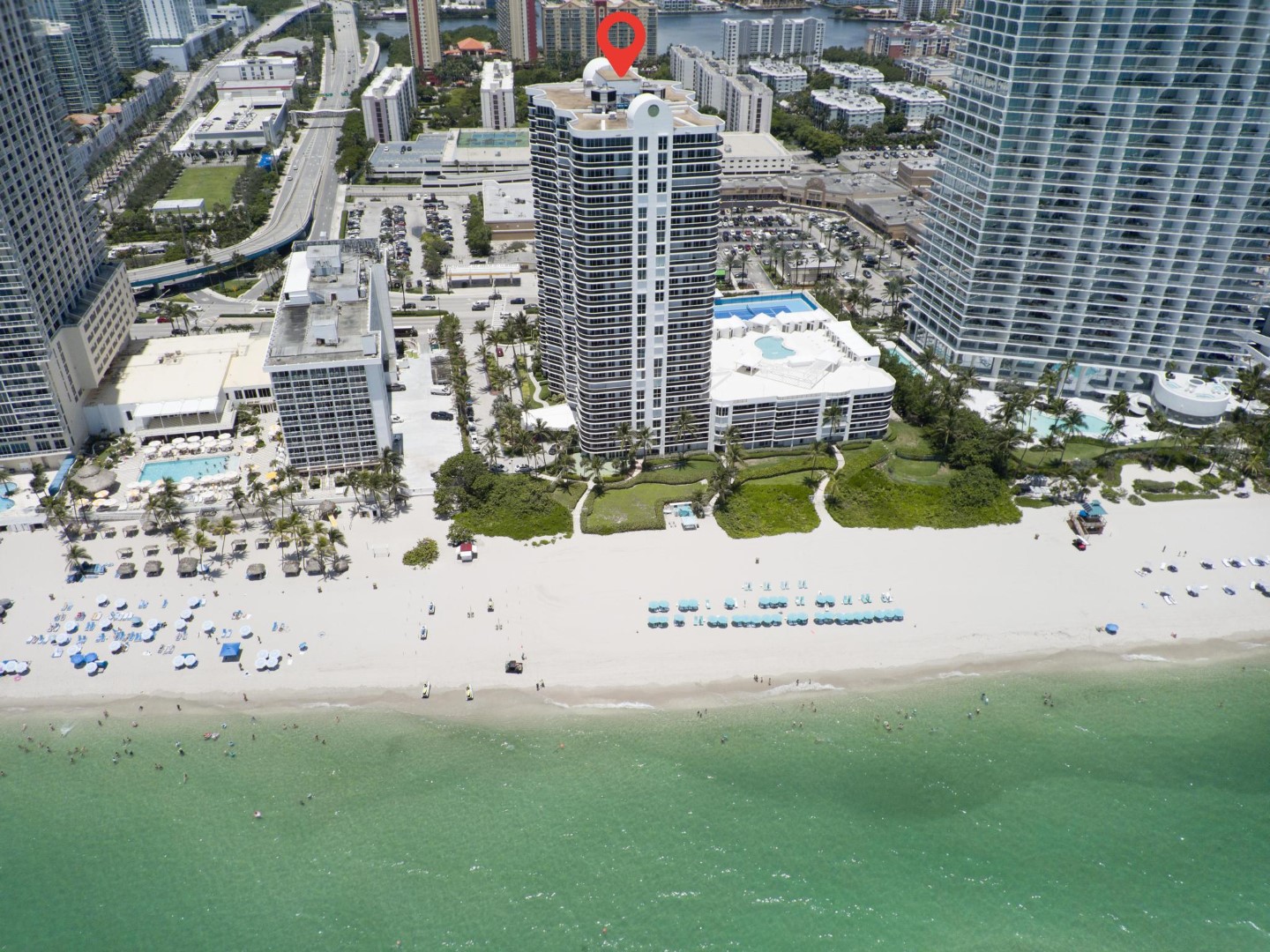 צופה לאוקיינוס