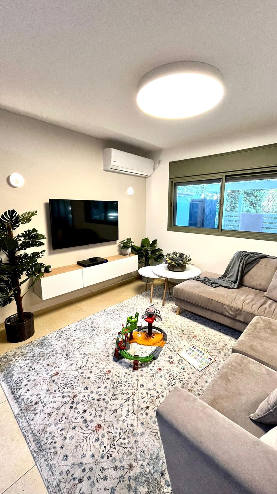 הלבשה של קומת קרקע בבית פרטי ברמת ישי