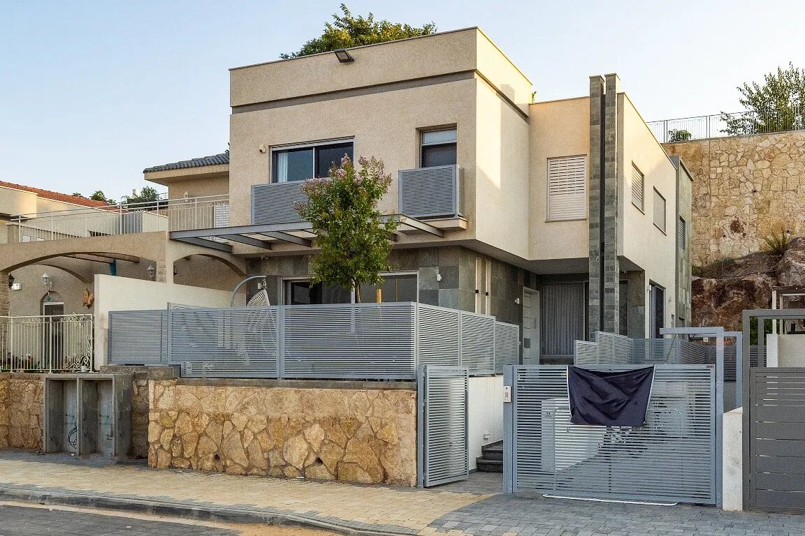 ארמנדו 