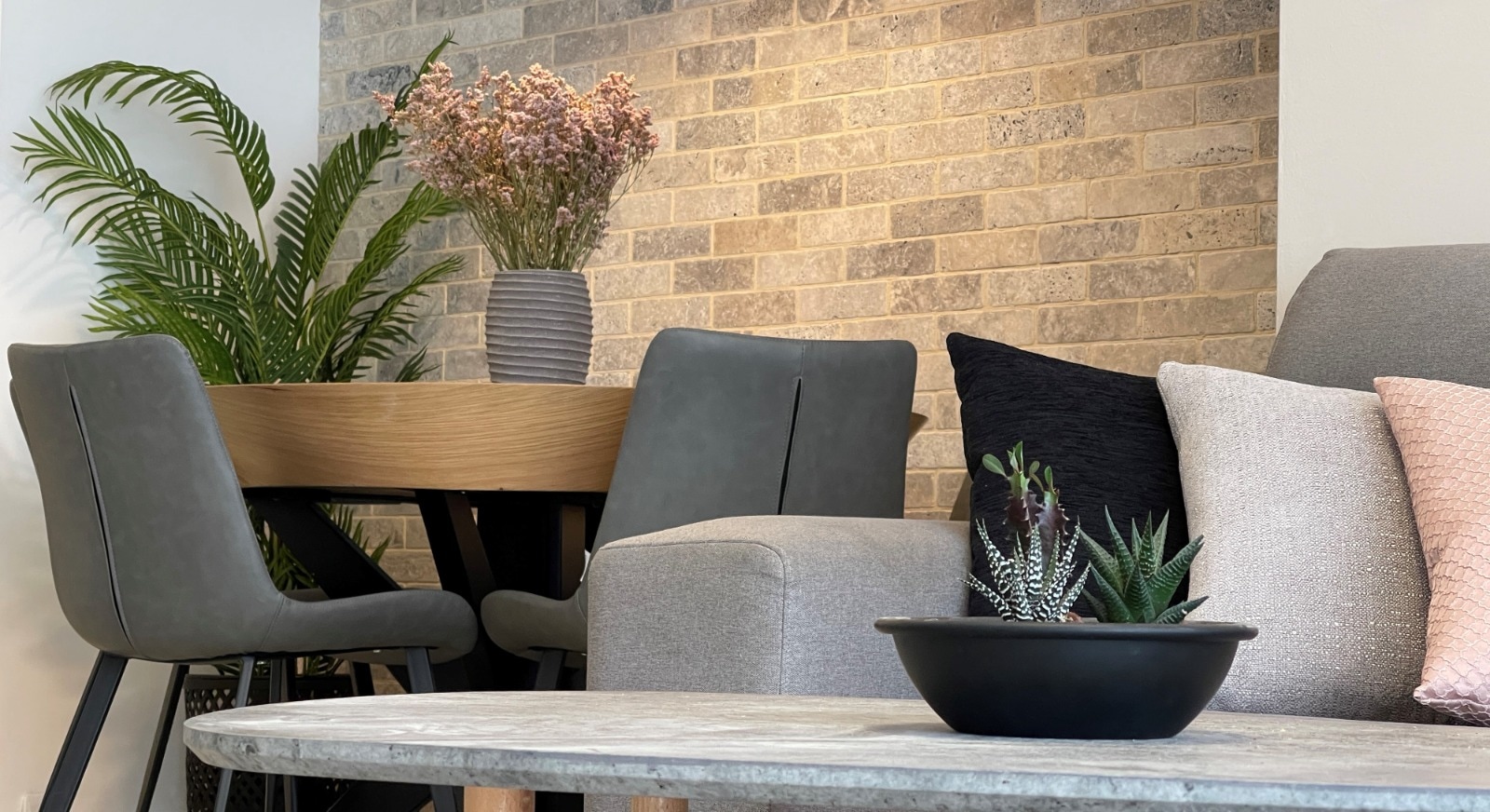 שיפוץ ועיצוב דירת 5 חדרים בת 20