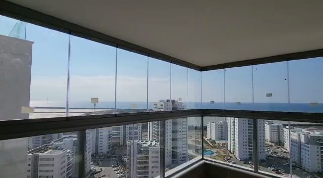 סגירת מרפסת