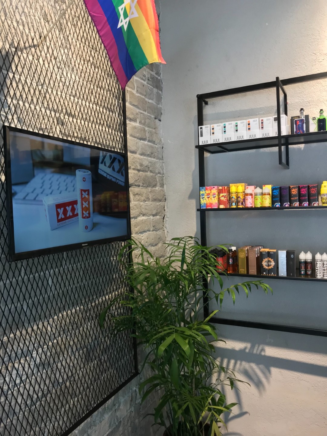 חנות VAPE פלורנטין תא