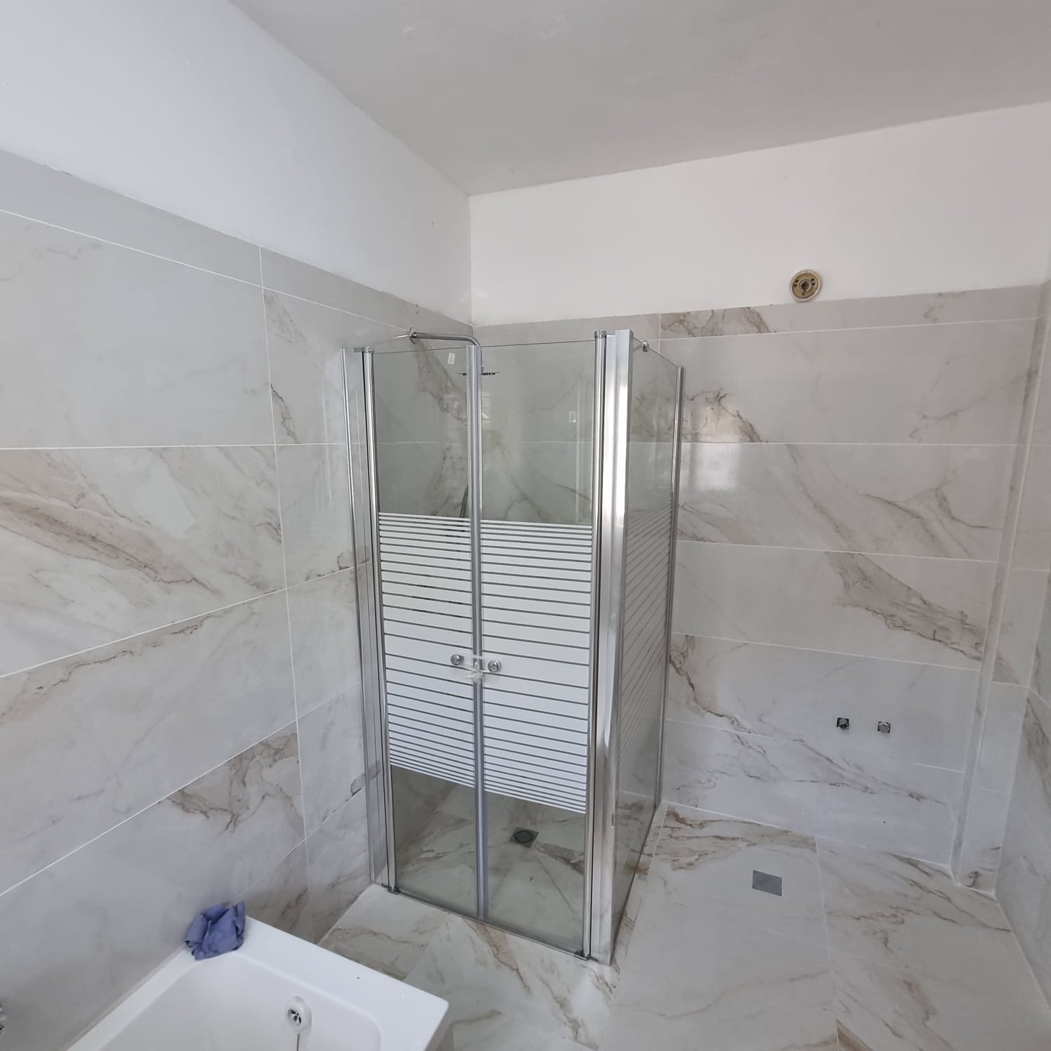 שיפוץ חדר אמבטיה בחמד