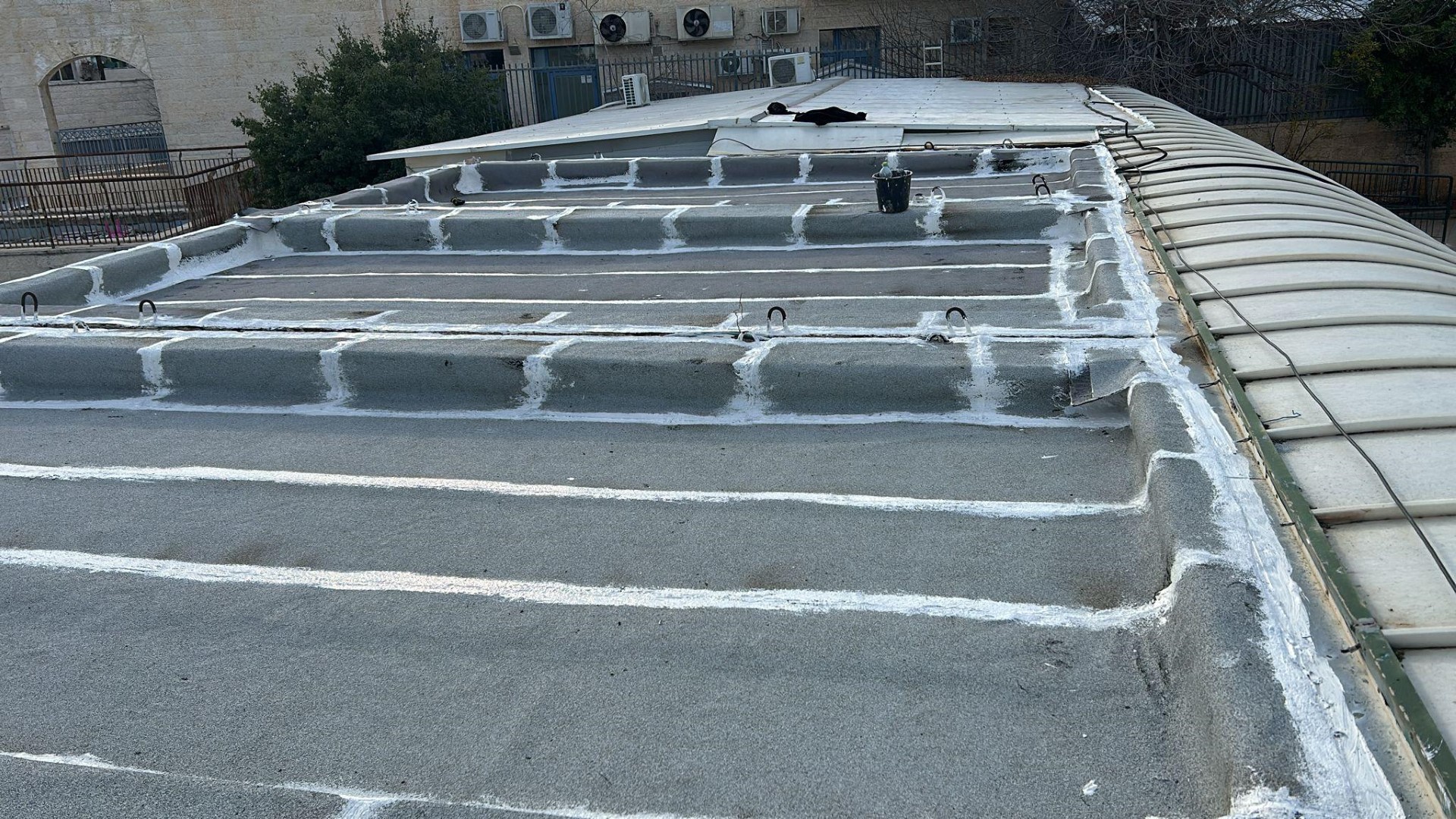 איטום גג בית  ירושלים