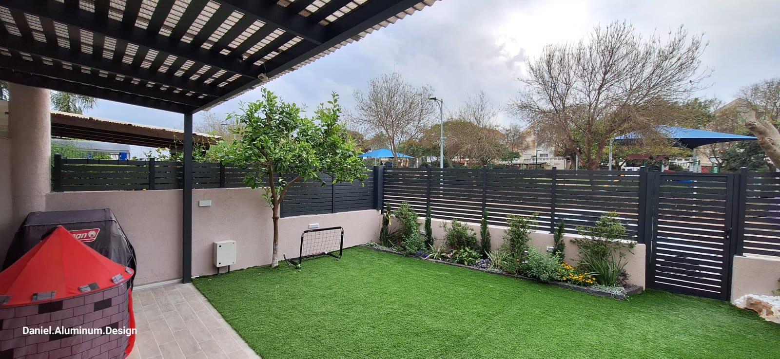 גדרות אלומיניום