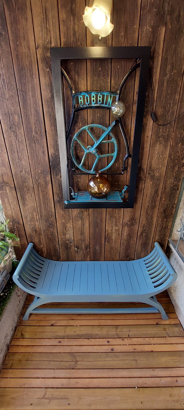 אלמנט עיצובי לתליה 