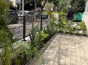 פרויקט כניסה לבניין בתל אביב 
