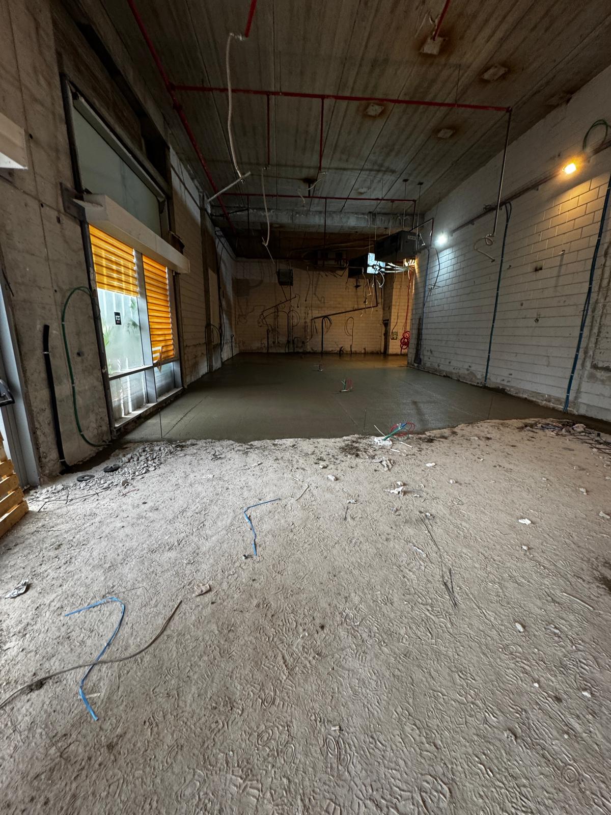 עבודה בנתניה בשיתוף  עם אדיאל אוחנה.