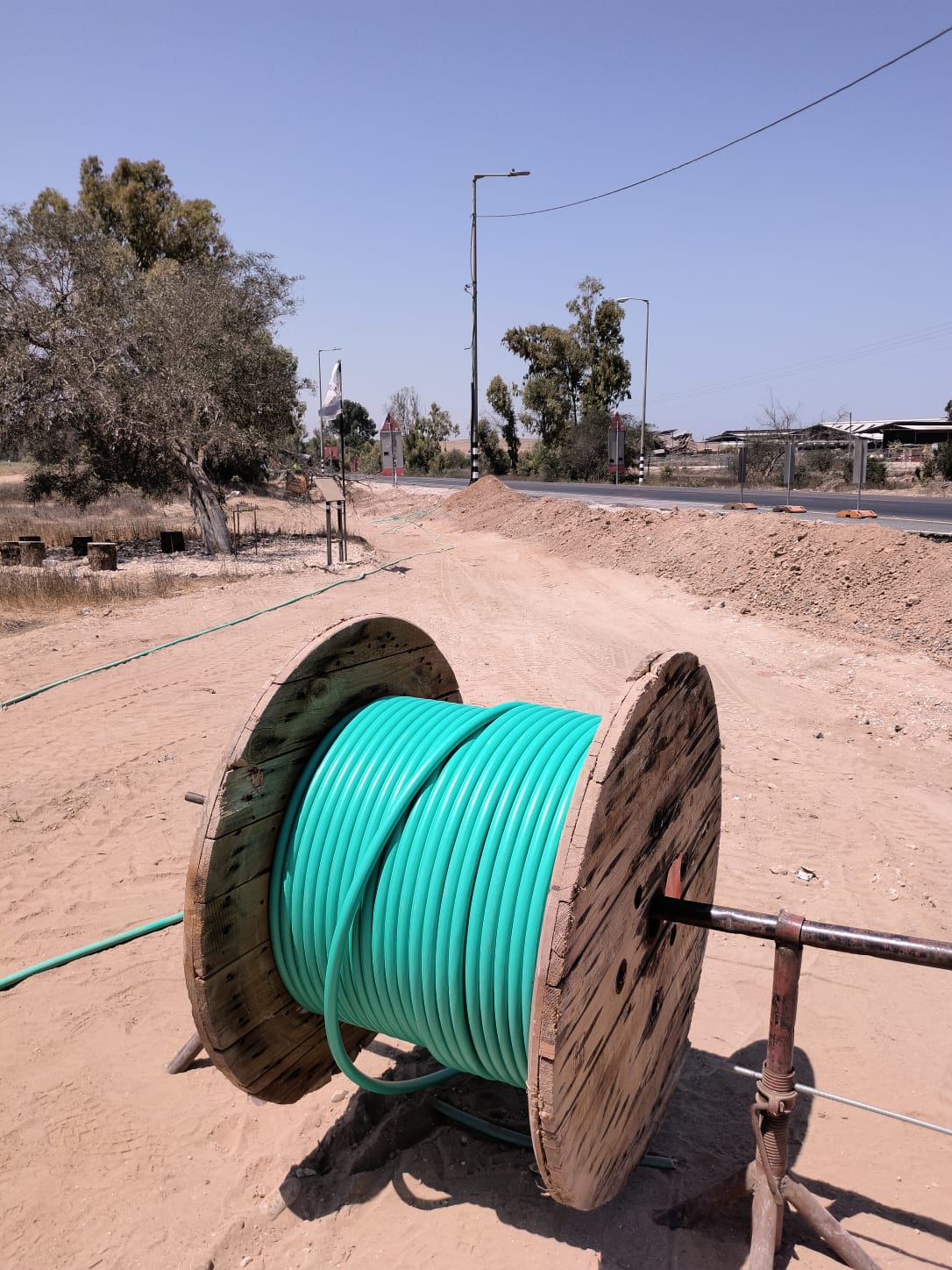 פרויקט עמודי תאורה 