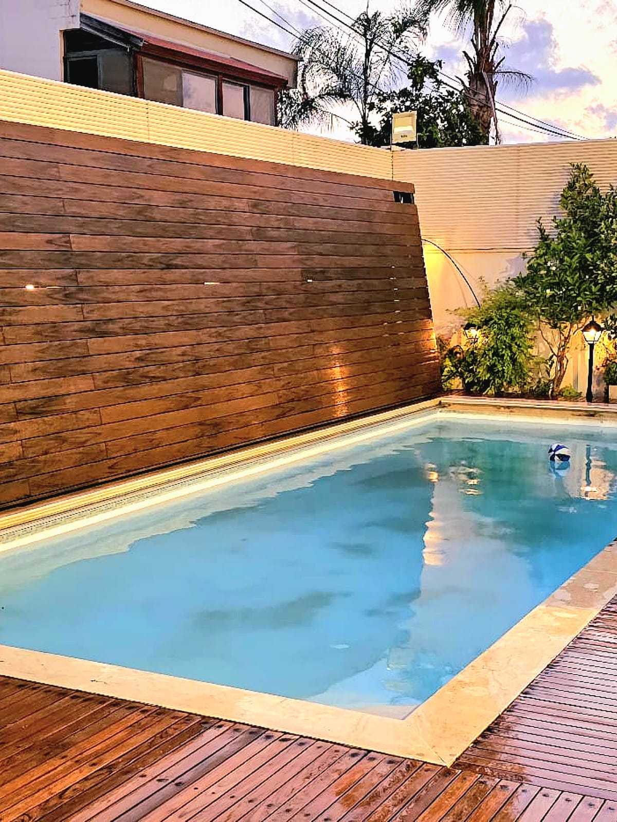 כיסוי בריכה ו רצפה הידראולית