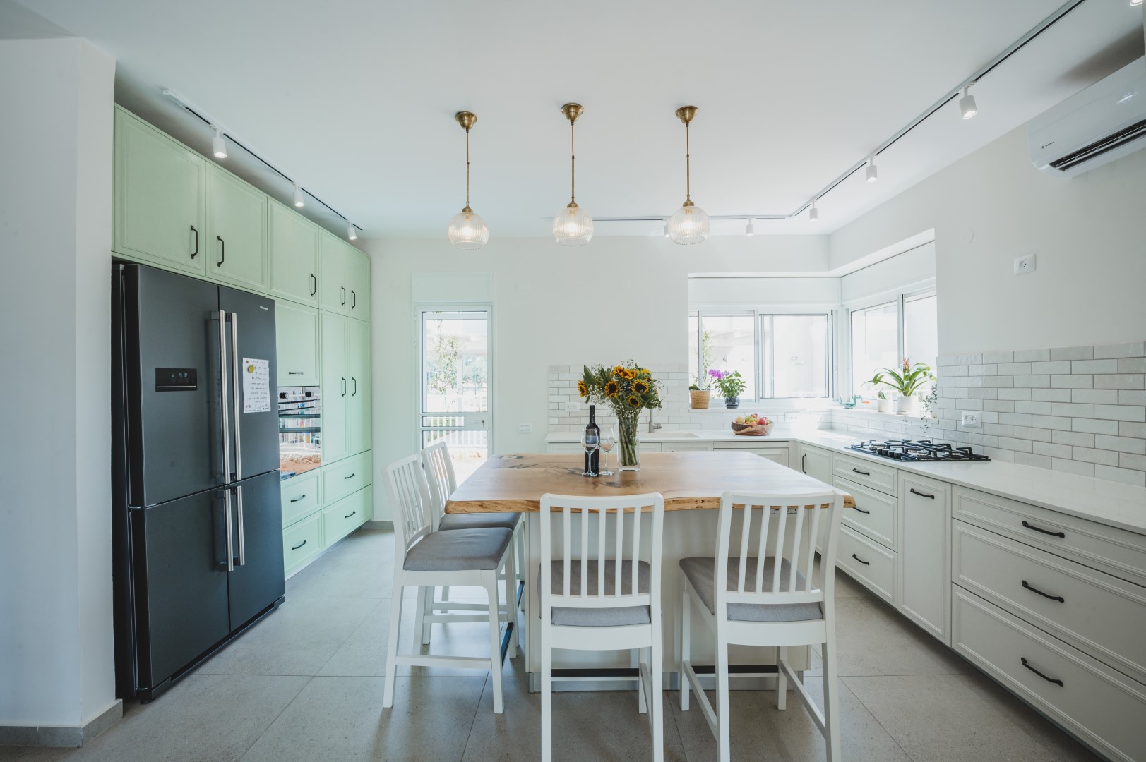 פרוייקטים מגוונים